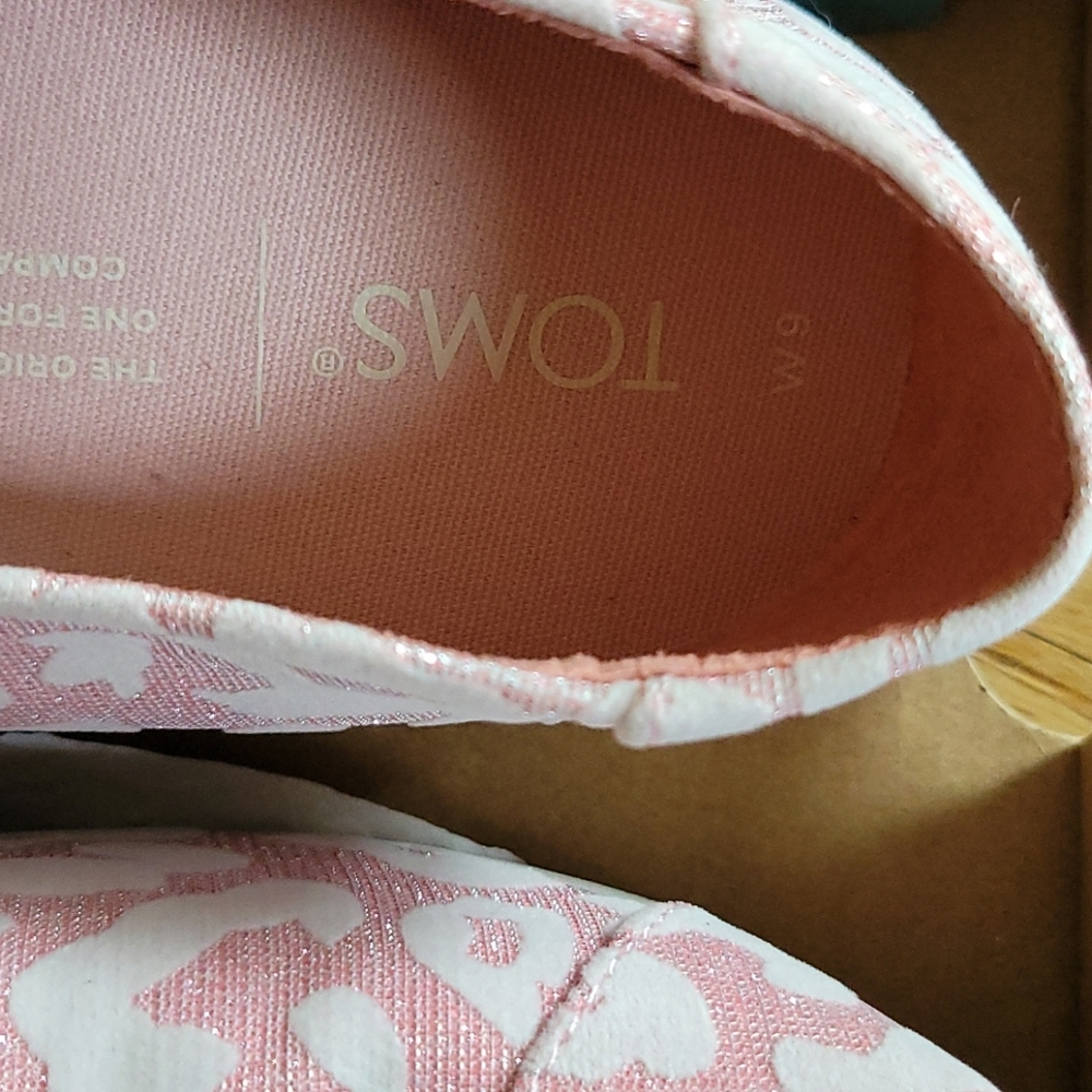 RARE!!! NWT Pink & White Leopard Toms Ortholite - Picture 3 of 3
